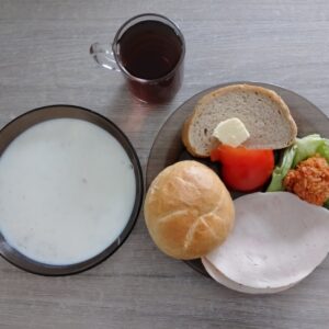 12.03 - Śniadanie (dieta łatwostrawna)