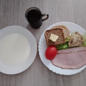 17.06 - Śniadanie (Dieta podstawowa)